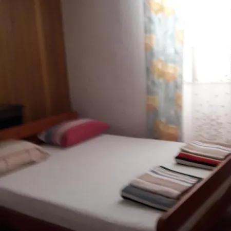 Basic Apartment *